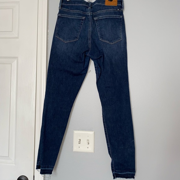 Lucky Brand Jeans - Picture 4 of 6